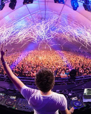 Circles Around the Sun